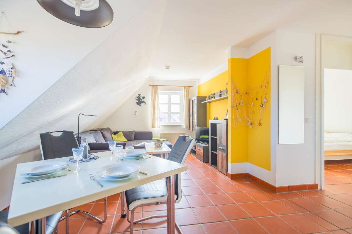 Immobilie in Dranske - Nur ca. 400m bis zur Ostsee! Gemütliche Dachgeschosswohnung mit PKW-Stellplatz in Dranske-Bakenberg - Bild 5