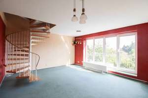 Wohnen mit Blick ins Grüne: 3-Zi.-Maisonette-Wohnung mit Balkon in Schwerin-Friedrichsthal – Die vollständige Adresse der Immobilie erhältst du vom Anbieter., 19057 Friedrichsthal, Schwerin – Vorschaubild 3