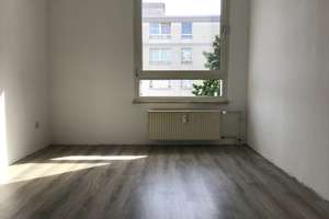 Charmante 3-Raum-Wohnung mit Balkon zur Hofseite! – Albert-Schweitzer-Str. 14, 45279 Freisenbruch, Essen – Vorschaubild 8