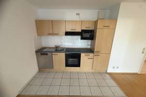 1 Zimmer Wohnung mit Terrasse im Grünen und doch in zentraler City Nähe (Riederbergstrasse) – Die vollständige Adresse der Immobilie erhältst du vom Anbieter., 65195 Nordost, Wiesbaden – Vorschaubild 5