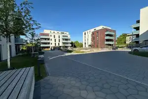 Wünderschön und neuwertig! 3 Zimmer Wohnung inkl. EBK, großem Balkon und 2 TG-Stellplätze – Kamillenweg 3, 38446 Wolfsburg – Vorschaubild 16