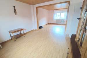 TOP ENERGIEWERTE UND VIELES MEHR! ++  EIN- ZWEIFAMILIENHAUS IN GUTER LAGE! ++ INKL. DOPPELGARAGE ++ – Die vollständige Adresse der Immobilie erhältst du vom Anbieter., 34260 Kaufungen – Vorschaubild 3