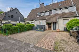 Reihenmittelhaus - modern, komfortabel und zum Einziehen bereit - in Duisburg-Rheinhausen – Die vollständige Adresse der Immobilie erhältst du vom Anbieter., 47226 Hochemmerich, Duisburg – Vorschaubild 20