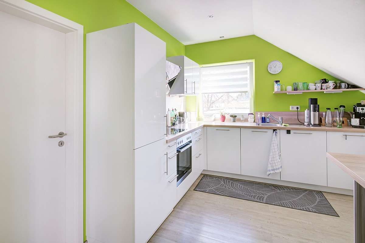 Immobilie in Helmenzen - Exklusives und besonders hochwertig ausgestattetes Zweifamilienhaus in Ortslage; barrierefrei - Bild 2