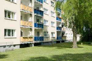 Helle, geräumige Wohnung in schöner, naturnaher Stadtrandlage!