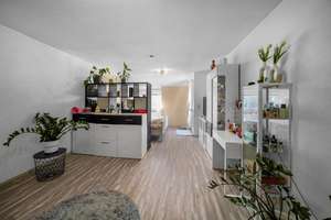 Gepflegte 3-Zimmer-Wohnung mit großem Dachboden und sonnigem Balkon – Die vollständige Adresse der Immobilie erhältst du vom Anbieter., 28309 Hemelingen (Ortsteil), Bremen – Vorschaubild 4