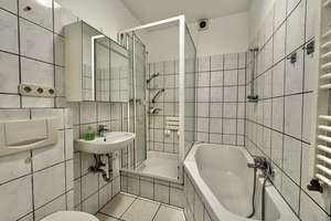 Property thumbnail 7