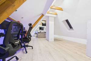 Köhlerberg WOB: 168 qm Wohnfläche auf drei Etagen, 2013 Sanierung inkl. Wohnzimmer-Anbau + DG-Ausbau – Die vollständige Adresse der Immobilie erhältst du vom Anbieter., 38440 Köhlerberg, Wolfsburg – Vorschaubild 9