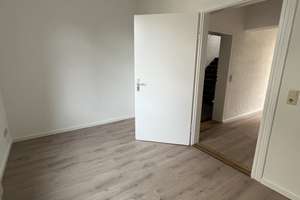 Modernisierte 3-Zimmer-Wohnung mit Einbauküche – Schöttlerstraße 17, 38122 Westliches Ringgebiet, Braunschweig – Vorschaubild 8