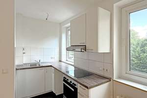 modernisierte Eigentumswohnung mit Stellplatz zum Kauf in Hamburg Lokstedt - Wentzel Dr. – Die vollständige Adresse der Immobilie erhältst du vom Anbieter., 22529 Lokstedt, Hamburg – Vorschaubild 13