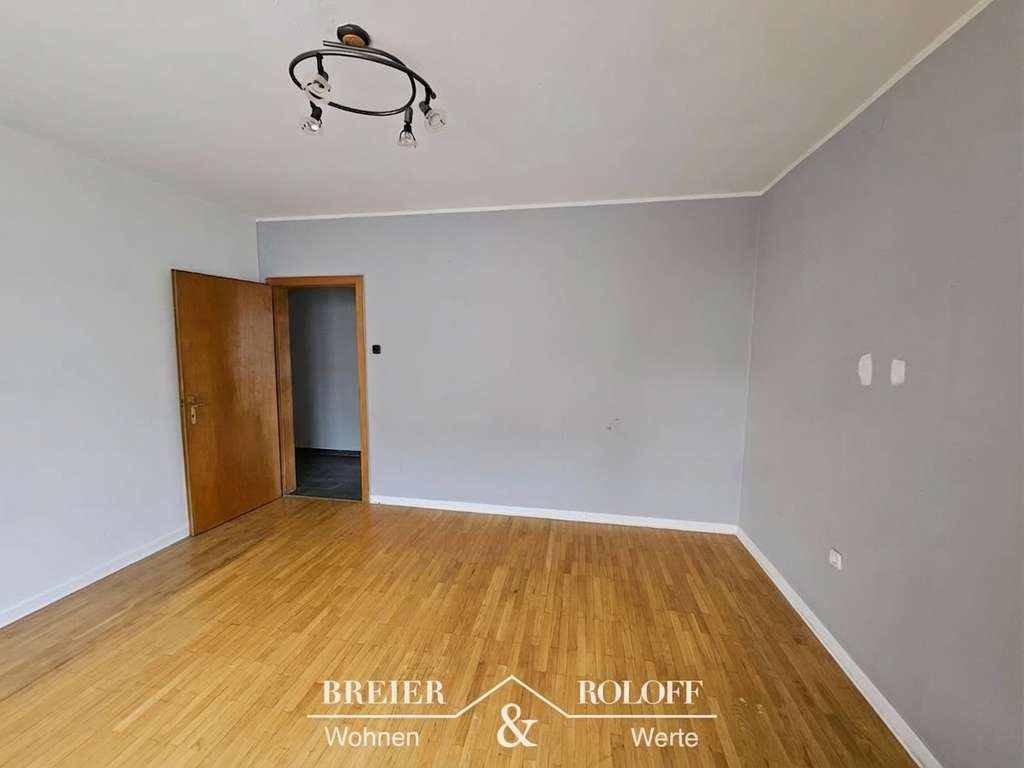 Immobilie in Ahnsen - Attraktives Zweifamilienhaus mit Garage in Ahnsen – Kapitalanlage oder zukünftiges Zuhause - Bild 3