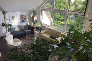 Einzigartiges Wohngefühl: Stilvolle Loft/Split-Level-Wohnung mit Komfort-Kamin und Balkon – Die vollständige Adresse der Immobilie erhältst du vom Anbieter., 70567 Möhringen-Mitte, Stuttgart – Vorschaubild 1
