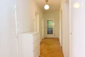 Möblierte Wohnung in beliebter Höhenlage mit Blick auf die Stadt in Stuttgart West – Die vollständige Adresse der Immobilie erhältst du vom Anbieter., 70193 Kräherwald, Stuttgart – Vorschaubild 25