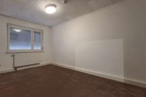 TOP-Lage! Helle 3-Zi-Wohnung in zentraler Lage von Nürnberg mit 2 Balkonen. – Die vollständige Adresse der Immobilie erhältst du vom Anbieter., 90459 Galgenhof, Nürnberg – Vorschaubild 8
