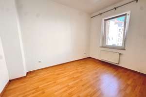 Provisionsfrei – Freie und gepflegte 6-Zimmer-Wohnung in Nürnberg – Landgrabenstraße 19, 90443 Steinbühl, Nürnberg – Vorschaubild 16