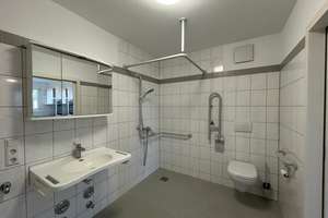 Lichtdurchflutete, barrierefreie Seniorenwohnung in Daxlanden – mit Einbauküche und Loggia – Die vollständige Adresse der Immobilie erhältst du vom Anbieter., 76189 Daxlanden, Karlsruhe – Vorschaubild 10