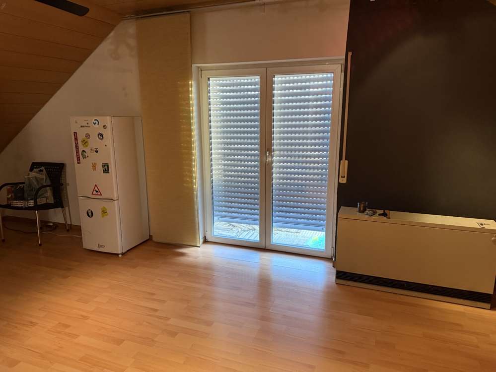 Immobilie in Eggenstein-Leopoldshafen - Attraktive Kapitalanlage: Dreifamilienhaus mit Balkonen & 2 Garagen - Bild 4