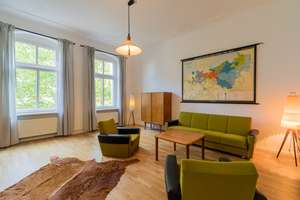 From 01.04 Amazing, bright flat in Prenzlauer Berg with balcony – Die vollständige Adresse der Immobilie erhältst du vom Anbieter., 10407 Prenzlauer Berg, Berlin – Vorschaubild 3