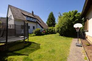 Einfamilienhaus mit schönem Garten mitten in Stöckheim – Die vollständige Adresse der Immobilie erhältst du vom Anbieter., 38124 Stöckheim-Leiferde, Braunschweig – Vorschaubild 16