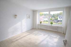 Bezugsfrei ab 1.6.26: helle attraktive 3-Zi Wohnung in D-Unterbach  + provisionsfrei + von privat + – Rathelbeckstraße 291, 40627 Unterbach, Düsseldorf – Vorschaubild 5