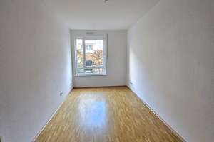Tolle 3 Zimmer - Wohnung mit Terrasse, Parkett und hochwertiges Badezimmer – Bremer Straße 22, 44135 Kaiserbrunnen, Dortmund – Vorschaubild 4