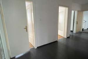 4 Zimmerwohnung auf Erbpacht Grund direkt vom Eigentümer – Die vollständige Adresse der Immobilie erhältst du vom Anbieter., 22523 Eidelstedt, Hamburg – Vorschaubild 3