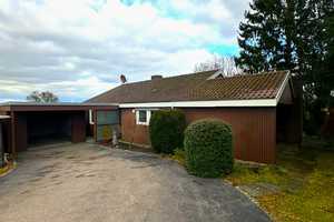 Einfamilienhaus in Ortsrandlage - parkähnliches Grundstück mit Potenzial - 220-25 – Esslingen (Kreis) – Vorschaubild 1