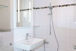 Exklusive 1-Zimmer-Wohnung mit Balkon und Einbauküche in München – Friedrichshafener Straße 16, 81243 Aubing-Süd, München – Vorschaubild 6