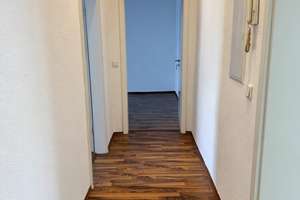 Helle 3-Zimmer Erdgeschosswohnung mit großzügiger Terrasse in Düsseldorf-Rath – Oberrather Straße 38, 40472 Rath, Düsseldorf – Vorschaubild 9