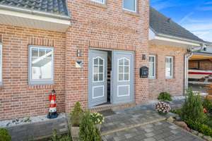 Energieeffizientes Kapitänshaus mit Dachterrasse in ruhiger Lage von Laboe – Die vollständige Adresse der Immobilie erhältst du vom Anbieter., 24235 Laboe – Vorschaubild 4