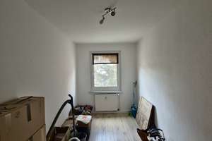 3- Zimmerwohnung mit Balkon und Blick ins Grüne zu vermieten – 6774 Friedersdorf – Vorschaubild 7