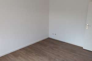 ***Helle 3,5 Zimmer Maisonette-Wohnung frisch renoviert in Brötzingen*** – Brunnenstraße 10, 75172 Brötzingen, Pforzheim – Vorschaubild 6