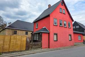 Kauf günstiger als Miete - Einfamilienhaus zentraler Lage von Raschau – Die vollständige Adresse der Immobilie erhältst du vom Anbieter., 8352 Raschau-Markersbach – Vorschaubild 3