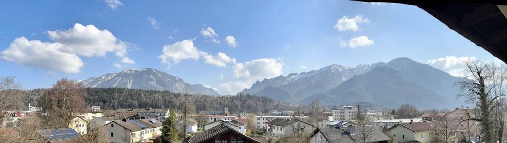 Immobilie in Bad Reichenhall - PANORAMA-JUWEL: Modernisierte 3-Zi.-Whg. mit Logenplatz-Bergblick. - Bild 0