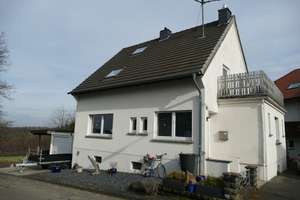 Vollständig renoviertes 4-Zimmer-Einfamilienhaus mit Einbauküche in Güllesheim – Eichenstrasse 27, 56593 Güllesheim – Vorschaubild 1