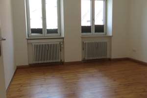 ruh, helle 2 Zimmer + gr. Wohnküche, BLK zum Innenhof, Lift – Tegernseer Platz 3, 81541 Obergiesing, München – Vorschaubild 7