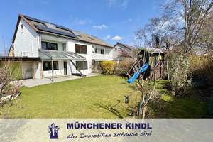 ***Attraktives 2-Familienhaus in ruhiger Lage – ideal für Familien oder Generationenwohnen*** – Die vollständige Adresse der Immobilie erhältst du vom Anbieter., 80689 Blumenau, München – Vorschaubild 1