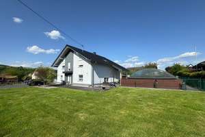 Modernes und gepflegtes Einfamilienhaus mit Garten, Pool und kleinem Friseursalon - nahe Hamm! – Die vollständige Adresse der Immobilie erhältst du vom Anbieter., 57539 Fürthen – Vorschaubild 23