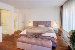 Möbliert: Wohnen am Englischen Garten: Großzügige 4‑Zimmer Wohnung  – Die vollständige Adresse der Immobilie erhältst du vom Anbieter., 80939 Obere Isarau, München – Vorschaubild 3