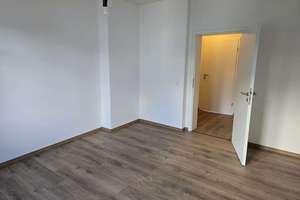 Zwei-Raum-Wohnung im Erdgeschoss – Die vollständige Adresse der Immobilie erhältst du vom Anbieter., 98617 Meiningen – Vorschaubild 5