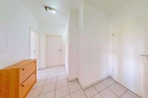 ** Sonnenverwöhnte 3ZKB mit Balkon und Aufzug in beliebter Wohnlage, IN-Hollerstauden ** – Die vollständige Adresse der Immobilie erhältst du vom Anbieter., 85049 Friedrichshofen-Hollerstauden, Ingolstadt – Vorschaubild 8