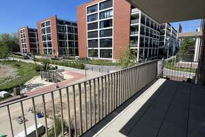 Neubau im Tabakquartier: Weitläufiger Wohn- und Essbereich – Bezug ab 01.07.2026 – Am Tabakquartier 50, 28197 Woltmershausen (Ortsteil), Bremen – Vorschaubild 1
