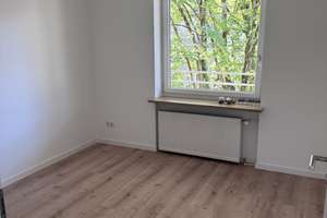 Hochwertig sanierte 3,5-Zimmer-Wohnung mit großem Süd-Balkon in München-Forstenried – 81475 Fürstenried-West, München – Vorschaubild 8