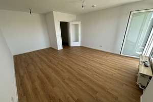 Helles 1-Zimmerapartement mit Balkon und Fahrstuhl in zentraler Lage! – Daimlerstrasse 2, 65197 Rheingauviertel / Hollerborn, Wiesbaden – Vorschaubild 2