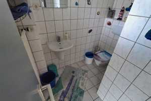 Endlich im eigenen Haus! Reihenhaus mit vielen Zimmern, Garage, Garten, Stellplatz...  – Köln – Vorschaubild 4