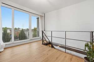 Luxuriöse Loft-Maisonette mit eigenem Eingang, Stellplatz, Sonnenbalkon & Stadthausgefühl – 51145 Eil, Köln – Vorschaubild 16