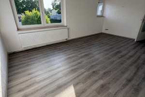 Preiswertes, vollständig renoviertes 7-Raum-Einfamilienhaus in Oberndorf am Neckar – Aspenweg 44, 78727 Rottweil (Kreis) – Vorschaubild 5