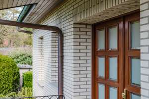 "Royal Oak" - Familienbungalow mit Traumgarten und Gästehaus an der Berliner Stadtgrenze zu kaufen! – Die vollständige Adresse der Immobilie erhältst du vom Anbieter., 12623 Mahlsdorf, Berlin – Vorschaubild 8