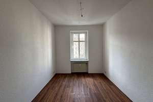 BEZUGSFREI: Moderne 3-Zimmer-Einheit mit Einbauküche! – Die vollständige Adresse der Immobilie erhältst du vom Anbieter., 4315 Volkmarsdorf, Leipzig – Vorschaubild 2