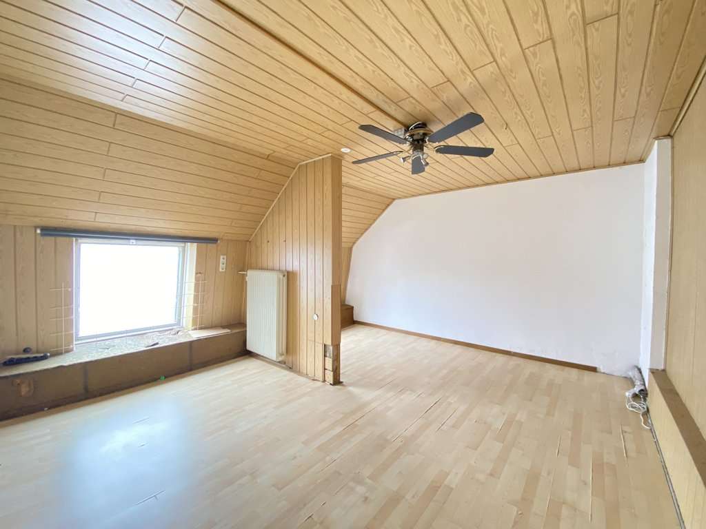 Immobilie in Eschweiler - Raumwunder in Innenstadtlage! Einfamilienreihenhaus mit außergewöhnlich großem Garten - Bild 5